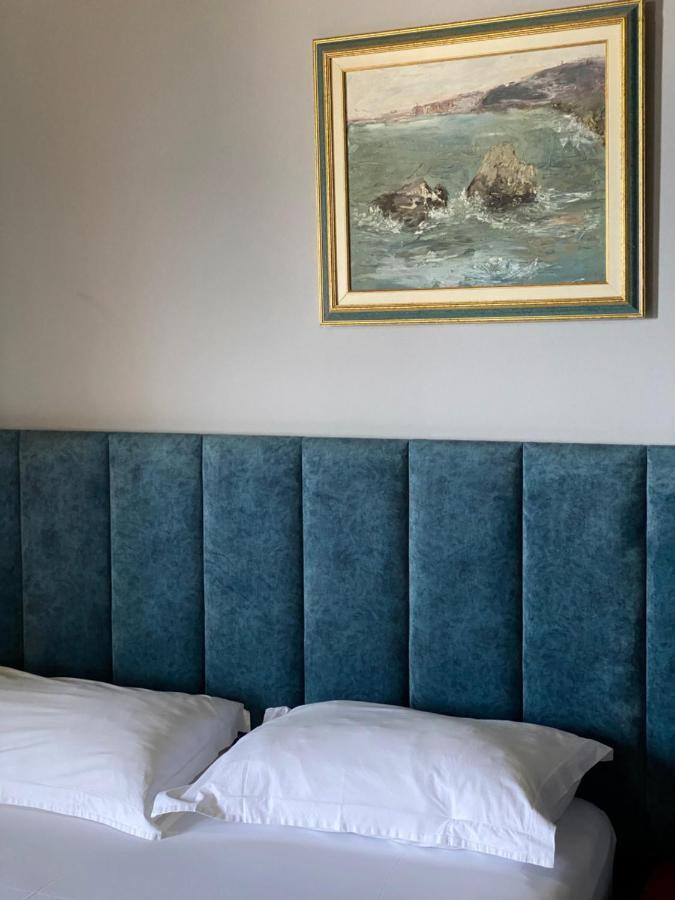 Hotel Bojko Vlorë Екстериор снимка